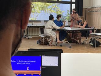 Participants in the data self-defence course in Zurich