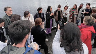 At the launch during the AIIA Festival (art et intelligence artificielle) there were two guided walks followed by a panel discussion.