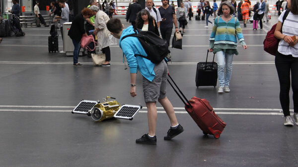 Satelleth Dezentrum Satellit Titelbild